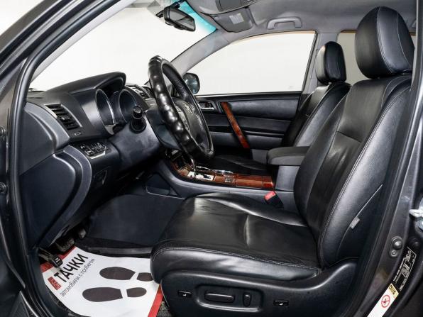 Toyota Highlander II (XU40) Рестайлинг с пробегом 2010 года, цена 2 050 000 рублей, 207457 км, внедорожник, Автокод Объявления
