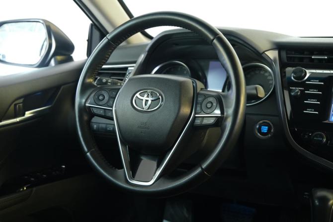 Toyota Camry VIII (XV70) с пробегом 2018 года, цена 2 899 000 рублей, 153000 км, седан, Автокод Объявления