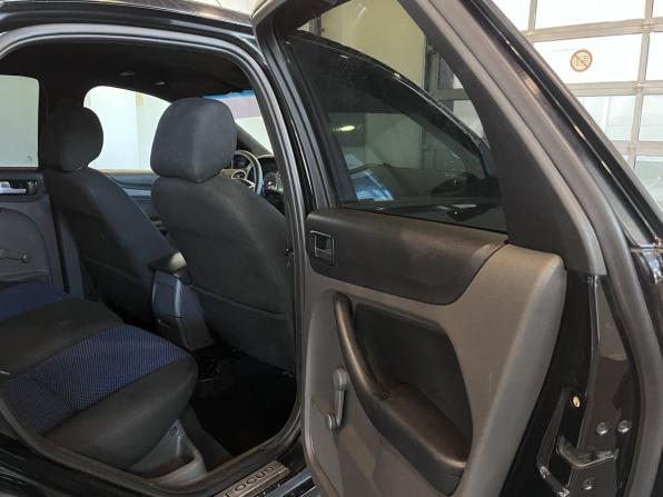 Ford Focus II с пробегом 2006 года, цена 310 000 рублей, 293020 км, седан, Автокод Объявления
