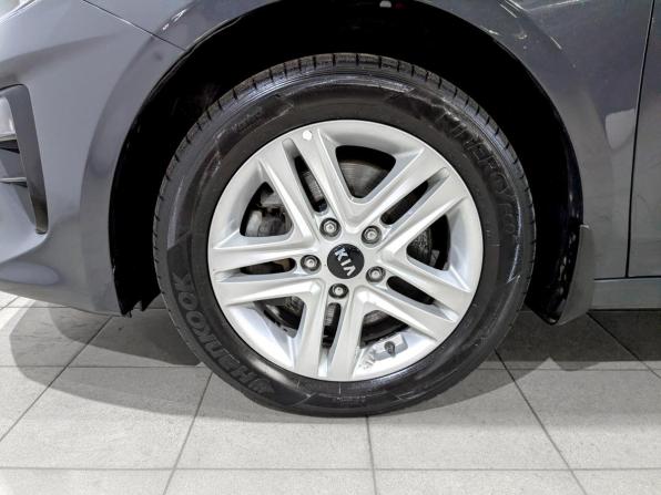 Kia Ceed III с пробегом 2020 года, цена 1 955 000 рублей, 74274 км, универсал, Автокод Объявления