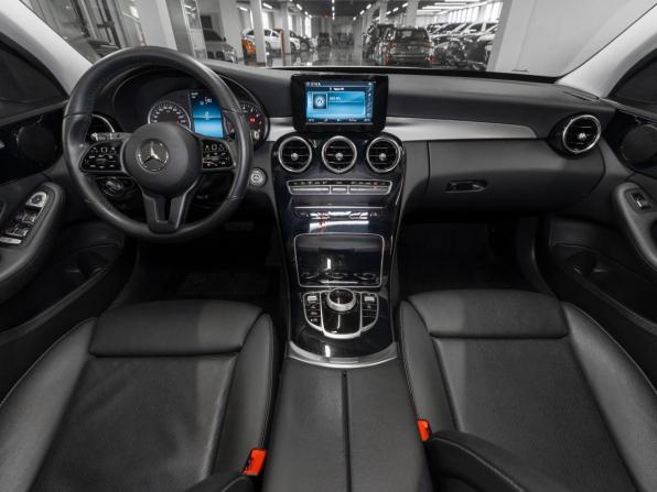 Mercedes-Benz C-Класс IV (W205) Рестайлинг с пробегом 2019 года, цена 3 180 000 рублей, 52453 км, седан, Автокод Объявления