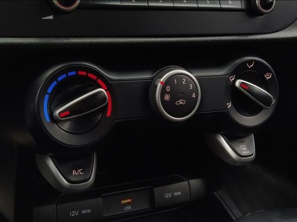 Kia Rio IV Рестайлинг с пробегом 2021 года, цена 1 449 000 рублей, 94500 км, седан, Автокод Объявления
