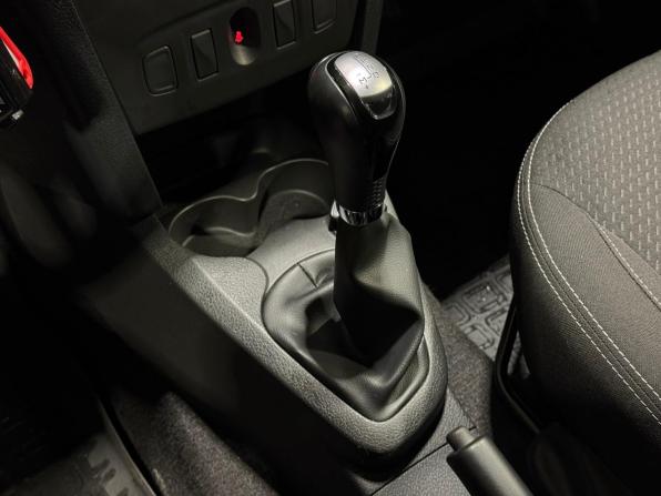 Renault Logan II Рестайлинг с пробегом 2021 года, цена 1 199 000 рублей, 55170 км, седан, Автокод Объявления