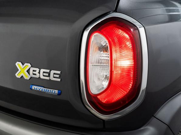 Suzuki Xbee I с пробегом 2018 года, цена 1 375 000 рублей, 140352 км, внедорожник, Автокод Объявления