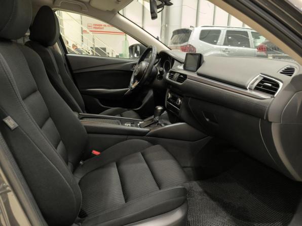 Mazda 6 III (GJ) Рестайлинг с пробегом 2017 года, цена 1 750 000 рублей, 181000 км, седан, Автокод Объявления