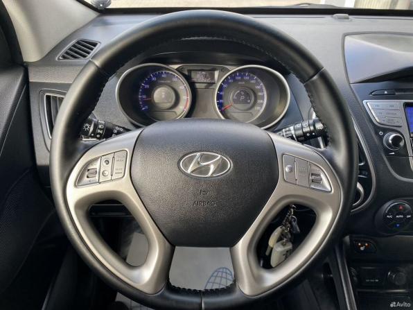 Hyundai ix35 I с пробегом 2013 года, цена 1 499 000 рублей, 102345 км, внедорожник, Автокод Объявления
