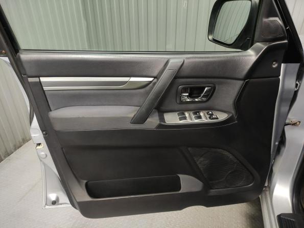 Mitsubishi Pajero IV с пробегом 2007 года, цена 1 377 000 рублей, 315993 км, внедорожник, Автокод Объявления