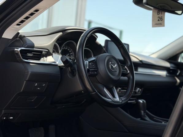 Mazda 6 III (GJ) Рестайлинг 2 с пробегом 2021 года, цена 2 800 000 рублей, 70379 км, седан, Автокод Объявления