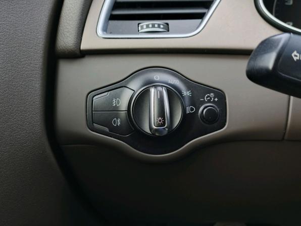 Audi A4 IV (B8) Рестайлинг с пробегом 2013 года, цена 1 699 000 рублей, 127126 км, седан, Автокод Объявления