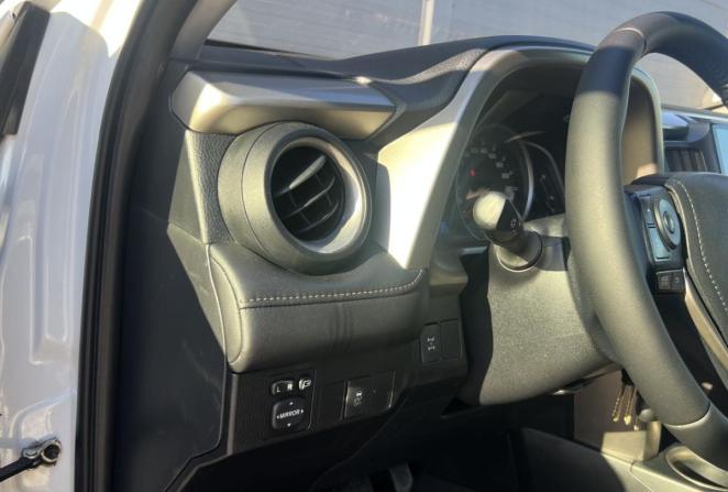 Toyota RAV4 IV (XA40) с пробегом 2014 года, цена 1 945 000 рублей, 182129 км, внедорожник, Автокод Объявления
