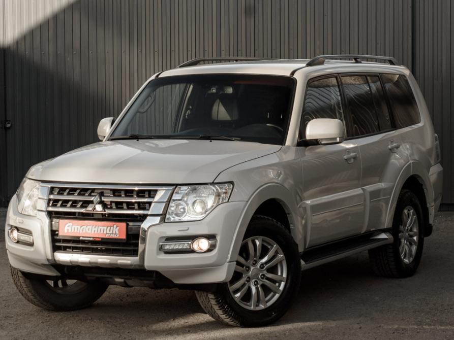 Mitsubishi Pajero IV Рестайлинг 2 Екатеринбург  - изображение 1