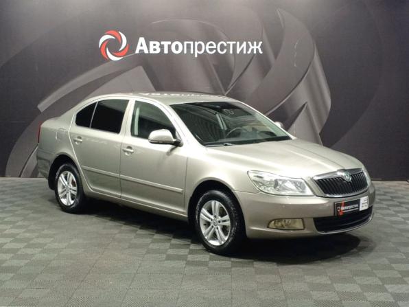 Skoda Octavia II (A5) Рестайлинг с пробегом 2012 года, цена 900 000 рублей, 234878 км, лифтбек, Автокод Объявления
