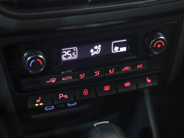 Volkswagen Polo VI с пробегом 2020 года, цена 1 449 777 рублей, 142000 км, лифтбек, Автокод Объявления