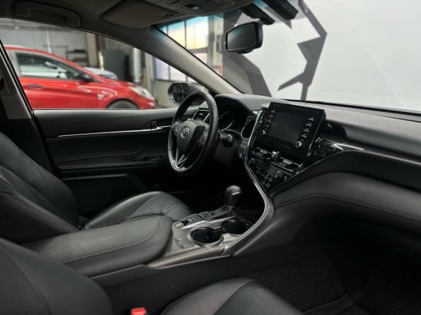 Toyota Camry VIII (XV70) Рестайлинг с пробегом 2021 года, цена 2 949 900 рублей, 150208 км, седан, Автокод Объявления