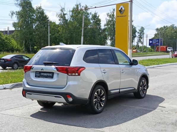 Mitsubishi Outlander III Рестайлинг 3 с пробегом 2020 года, цена 2 340 000 рублей, 133429 км, внедорожник, Автокод Объявления