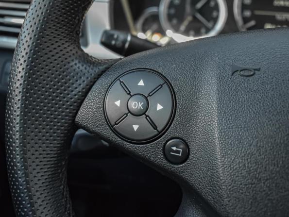 Mercedes-Benz E-Класс IV (W212 S212 C207) с пробегом 2010 года, цена 1 685 000 рублей, 228326 км, седан, Автокод Объявления