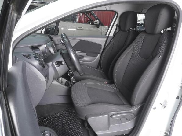 Renault Kaptur I с пробегом 2016 года, цена 1 299 000 рублей, 99785 км, внедорожник, Автокод Объявления