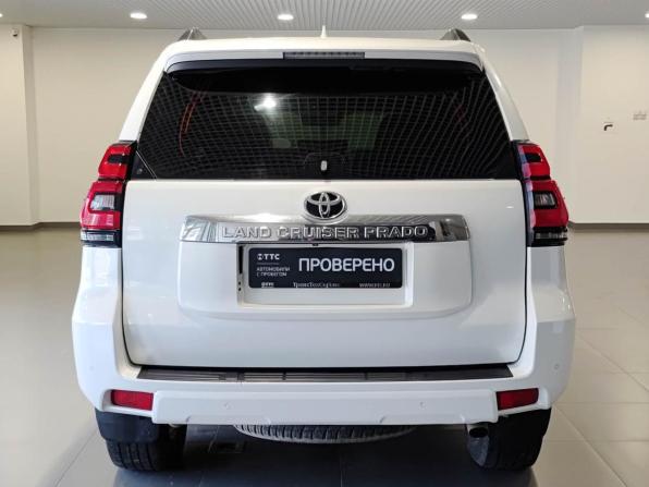Toyota Land Cruiser Prado 150 Series Рестайлинг 2 с пробегом 2018 года, цена 4 600 000 рублей, 283432 км, внедорожник, Автокод Объявления