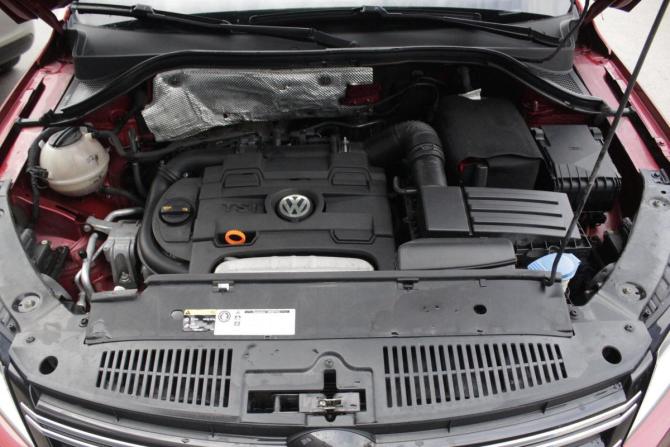 Volkswagen Tiguan I Рестайлинг с пробегом 2013 года, цена 1 210 000 рублей, 200841 км, внедорожник, Автокод Объявления