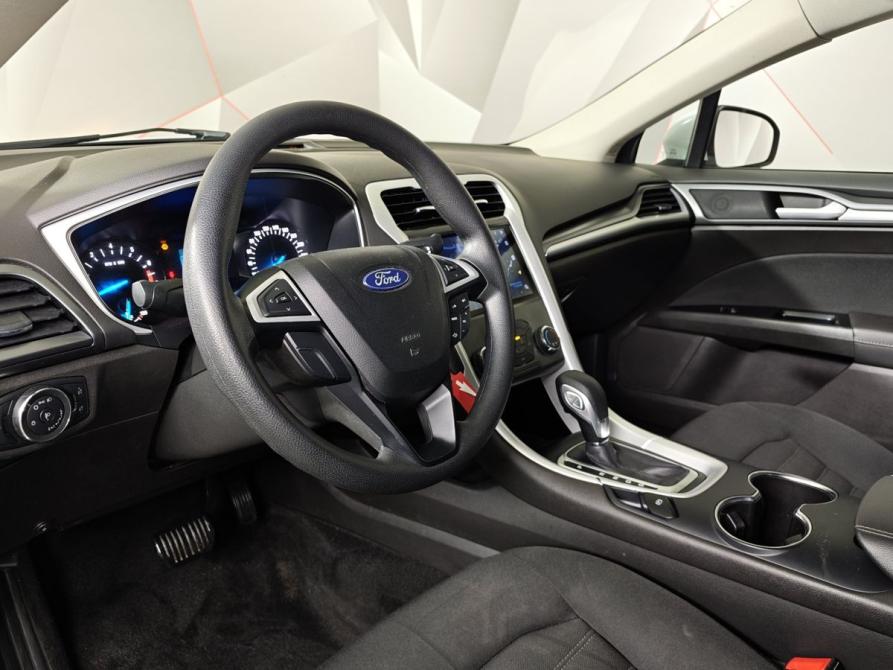 Ford Mondeo V Москва  - изображение 19