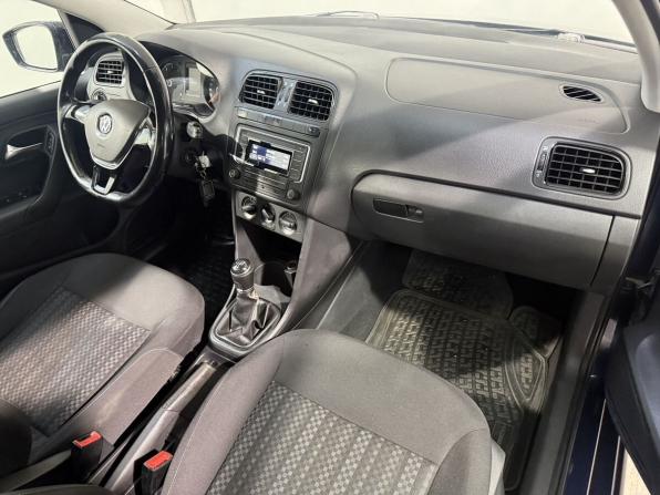 Volkswagen Polo V Рестайлинг с пробегом 2016 года, цена 999 800 рублей, 132000 км, седан, Автокод Объявления