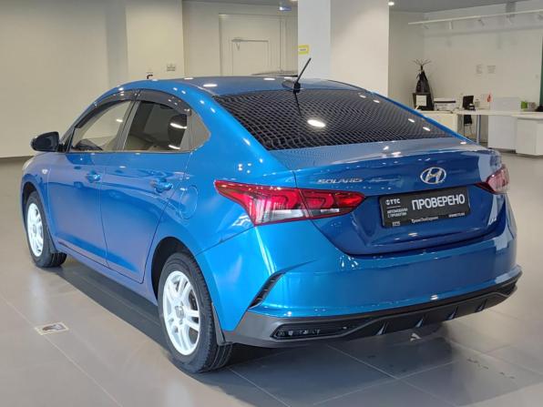 Hyundai Solaris II с пробегом 2017 года, цена 1 040 000 рублей, 99156 км, седан, Автокод Объявления