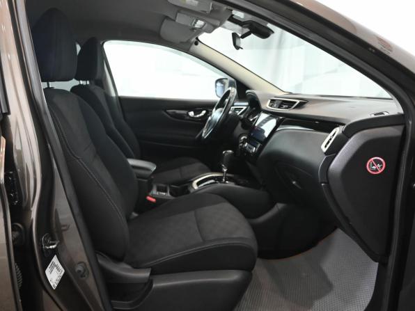Nissan Qashqai II с пробегом 2015 года, цена 1 650 000 рублей, 96752 км, внедорожник, Автокод Объявления