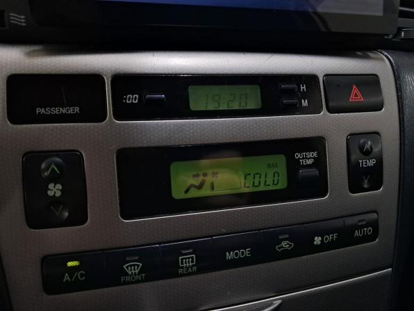 Toyota Corolla IX (E120 E130) Рестайлинг с пробегом 2006 года, цена 650 000 рублей, 211000 км, хэтчбек, Автокод Объявления