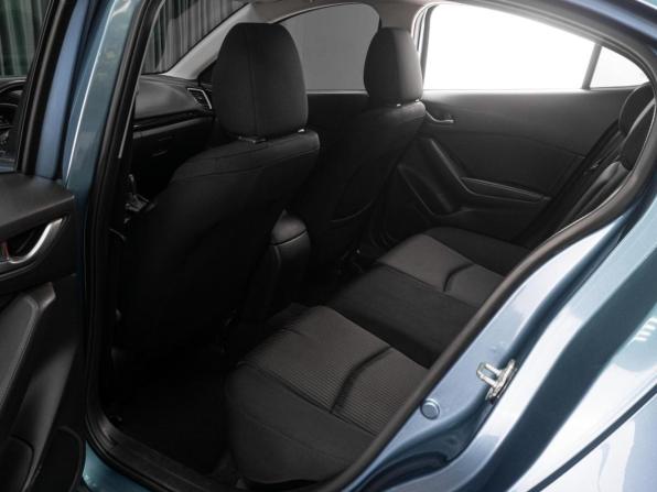 Mazda 3 III (BM) с пробегом 2014 года, цена 1 319 000 рублей, 137988 км, седан, Автокод Объявления