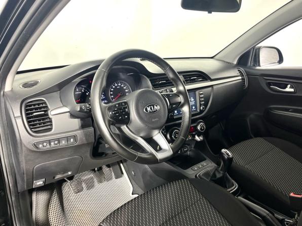Kia Rio IV с пробегом 2019 года, цена 1 250 000 рублей, 118988 км, хэтчбек, Автокод Объявления