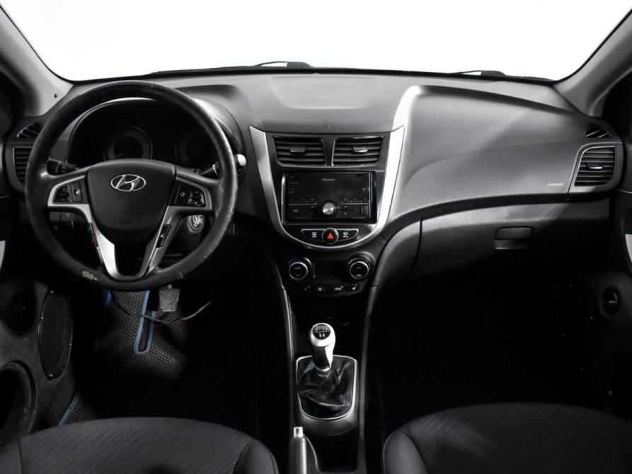Hyundai Solaris I Рестайлинг Санкт-Петербург  - изображение 14