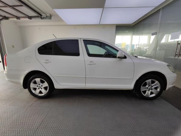 Skoda Octavia II (A5) Рестайлинг с пробегом 2011 года, цена 720 000 рублей, 272116 км, лифтбек, Автокод Объявления