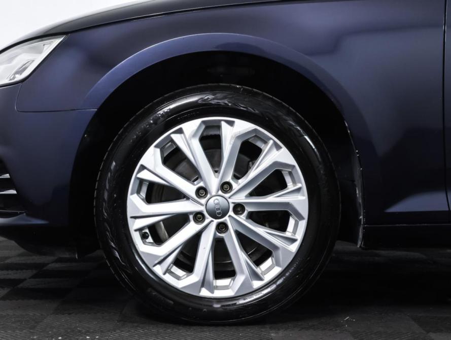 Audi A4 V (B9) Москва  - изображение 25