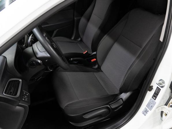 Hyundai Solaris II с пробегом 2018 года, цена 850 000 рублей, 204677 км, седан, Автокод Объявления