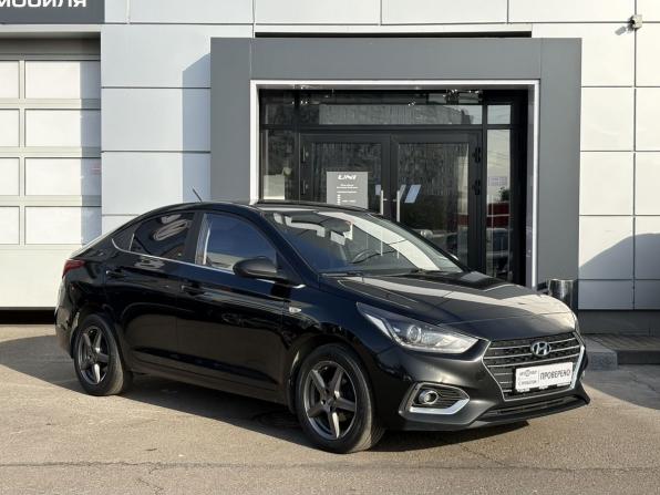 Hyundai Solaris II с пробегом 2018 года, цена 1 249 000 рублей, 185327 км, седан, Автокод Объявления