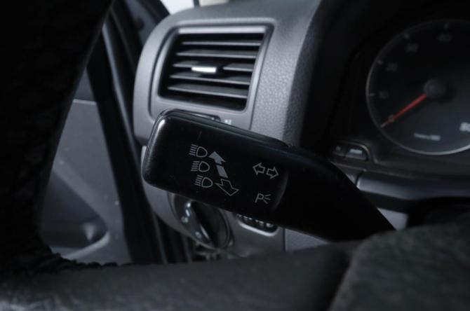 Volkswagen Jetta V с пробегом 2007 года, цена 479 000 рублей, 300353 км, седан, Автокод Объявления