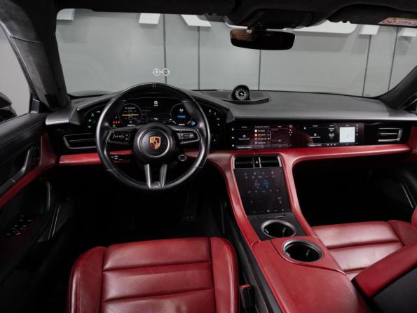 Porsche Taycan I с пробегом 2020 года, цена 8 400 000 рублей, 96557 км, седан, Автокод Объявления