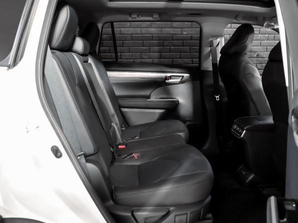 Toyota Highlander IV (XU70) с пробегом 2026 года, цена 5 410 000 рублей, 35 км, внедорожник, Автокод Объявления