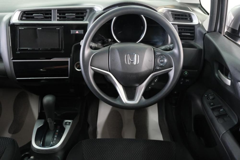 Honda Fit III Рестайлинг Омск  - изображение 12
