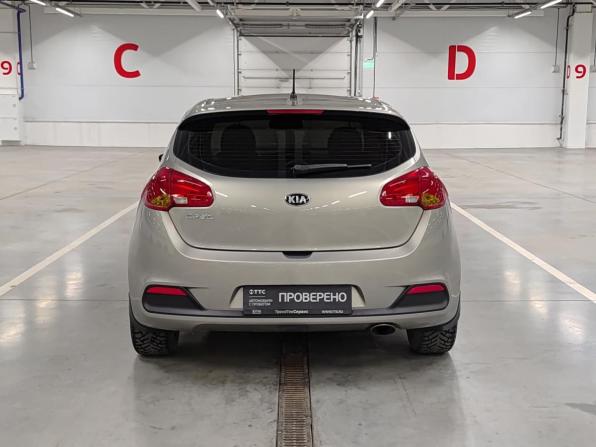 Kia Ceed II с пробегом 2013 года, цена 1 105 000 рублей, 160167 км, хэтчбек, Автокод Объявления