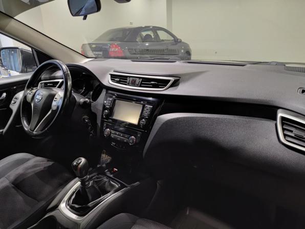 Nissan Qashqai II с пробегом 2016 года, цена 1 375 000 рублей, 182140 км, внедорожник, Автокод Объявления