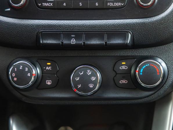 Kia Ceed II с пробегом 2012 года, цена 848 000 рублей, 184479 км, хэтчбек, Автокод Объявления
