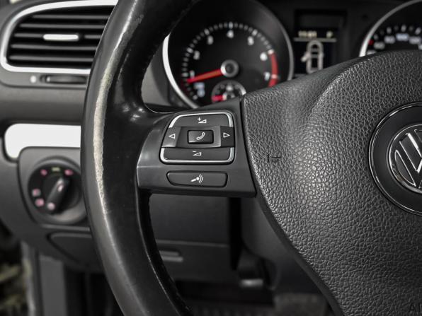 Volkswagen Golf VI с пробегом 2012 года, цена 815 000 рублей, 233084 км, хэтчбек, Автокод Объявления