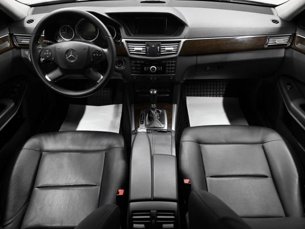 Mercedes-Benz E-Класс IV (W212 S212 C207) с пробегом 2010 года, цена 1 175 000 рублей, 400011 км, седан, Автокод Объявления