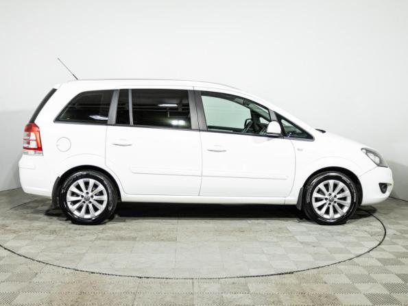 Opel Zafira B Рестайлинг с пробегом 2014 года, цена 720 000 рублей, 128870 км, компактвэн, Автокод Объявления