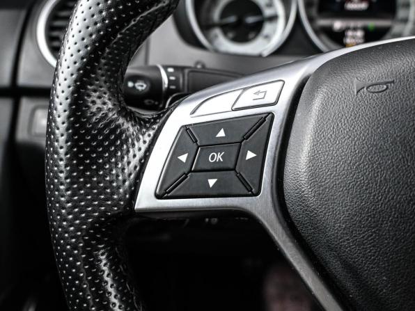 Mercedes-Benz C-Класс III (W204) Рестайлинг с пробегом 2013 года, цена 1 464 000 рублей, 166659 км, седан, Автокод Объявления
