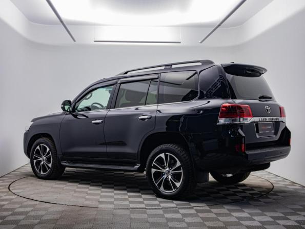 Toyota Land Cruiser 200 Series Рестайлинг 2 с пробегом 2020 года, цена 7 488 000 рублей, 115350 км, внедорожник, Автокод Объявления