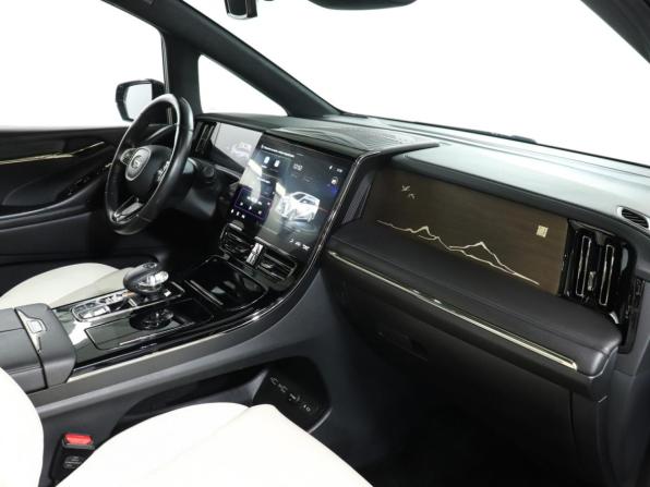 GAC M8 с пробегом 2024 года, цена 3 989 000 рублей, 67548 км, минивэн, Автокод Объявления