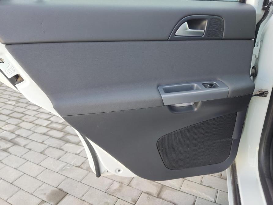 Volvo S40 II Рестайлинг Ростов-на-Дону  - изображение 17