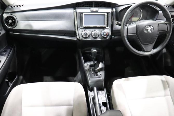 Toyota Corolla XI (E160 E170) Рестайлинг 2 с пробегом 2017 года, цена 1 070 000 рублей, 103994 км, седан, Автокод Объявления